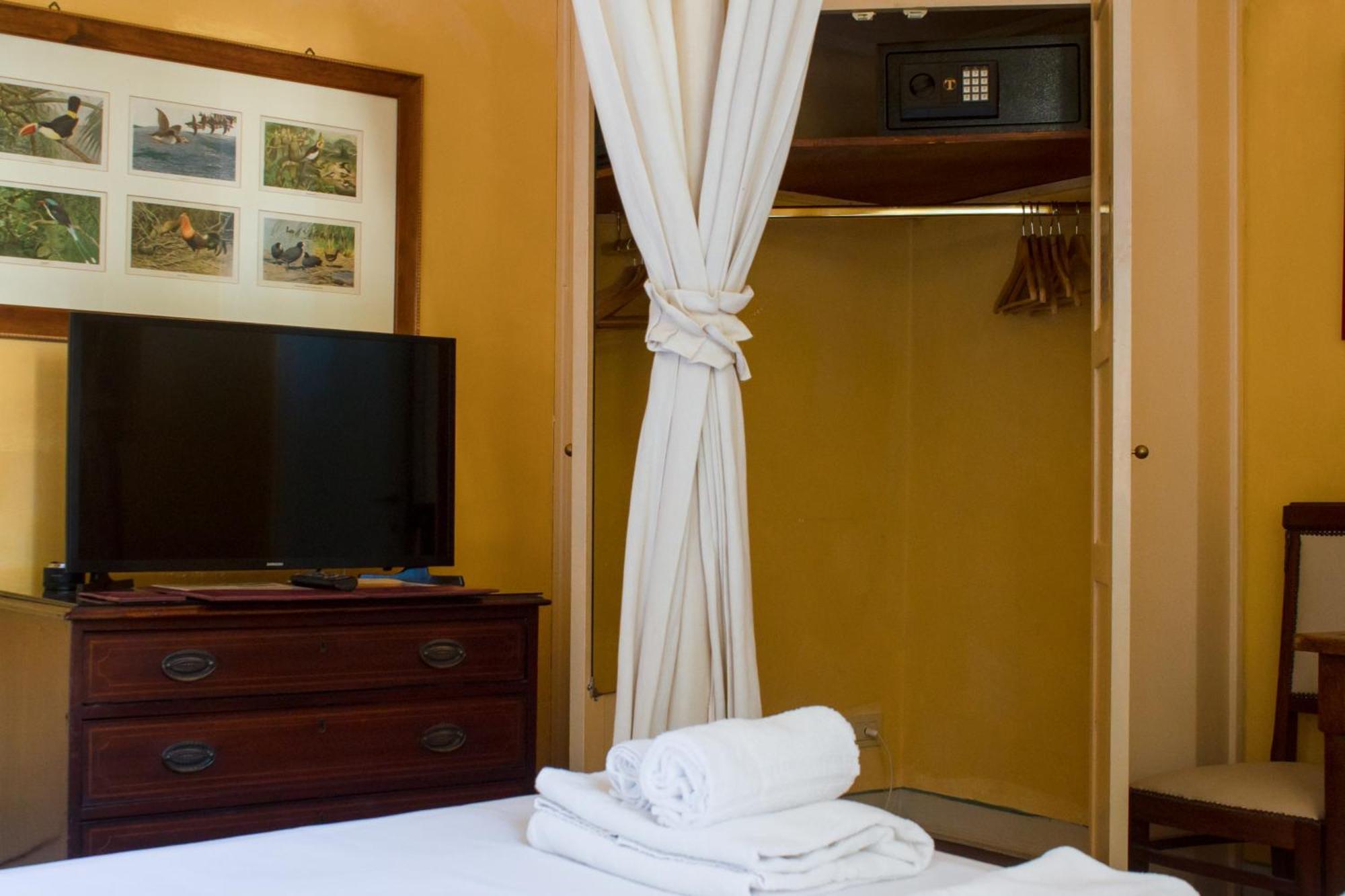 Bed and Breakfast Antica Dimora Firenze Екстер'єр фото